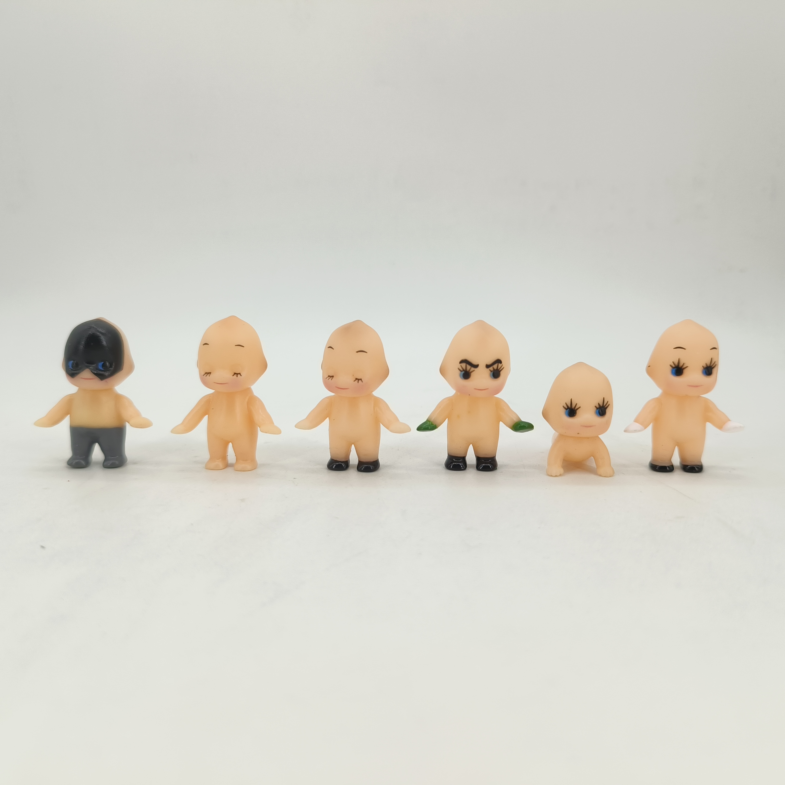 1PCS Mini 2cm Cute Baby Figure - Baby Products Gift Set avaliação e preço